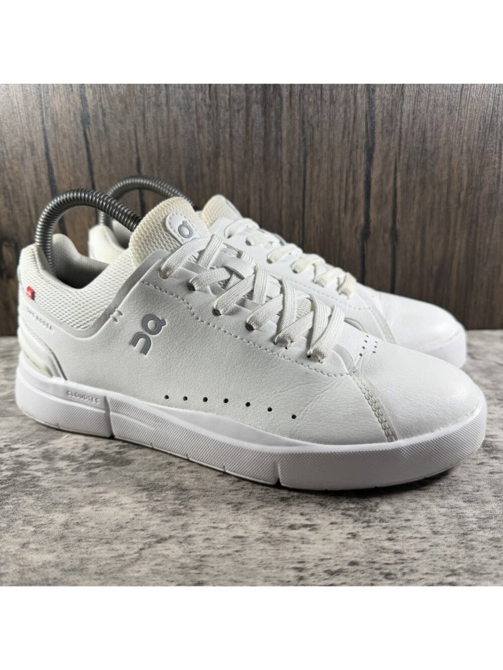 On The Roger Advantage Women’s Tennis Shoes Size 7 All White Lace Up Athletic